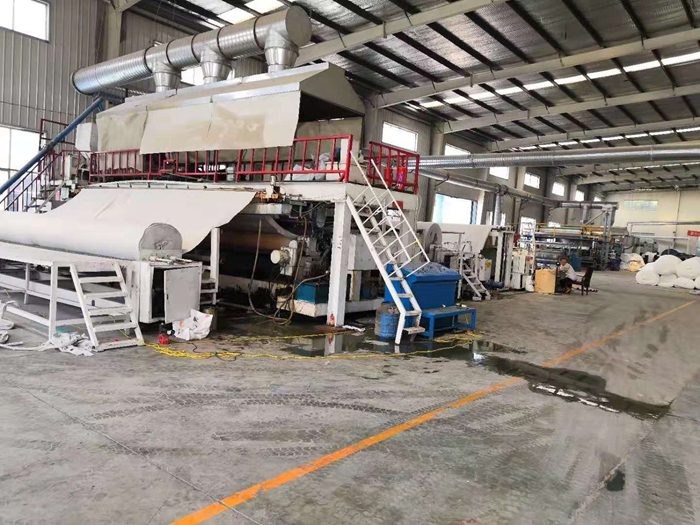 装车发货-德州宇润土工材料有限公司 土工材料卷材装车发货全国配送现场实拍